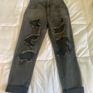 Black Distressed Jeans 👖